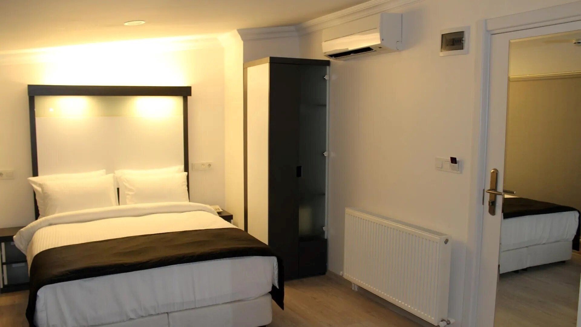 Фотография The Legend Platine Suite 3*